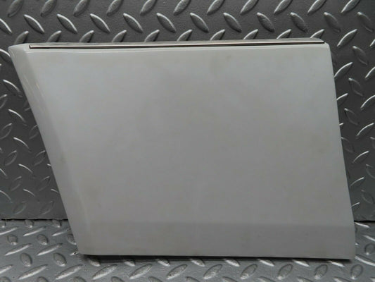 16325 Mercedes-Benz W124 260E Front Left Fender Wing Lower Moulding Trim 1246901340