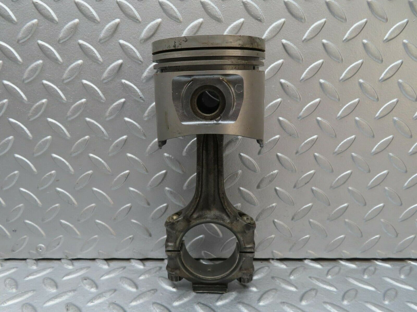 16569 Mercedes-Benz C107 350SLC Coupe Piston With Connecting Rod 92 mm