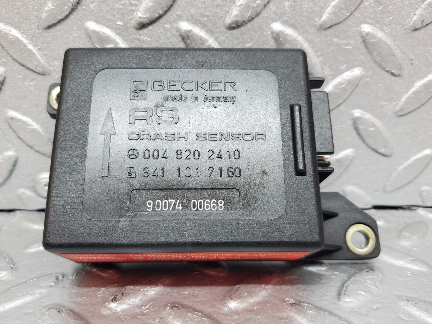 44894 Mercedes-Benz R129 300SL Coupe Crash Sensor 0048202410