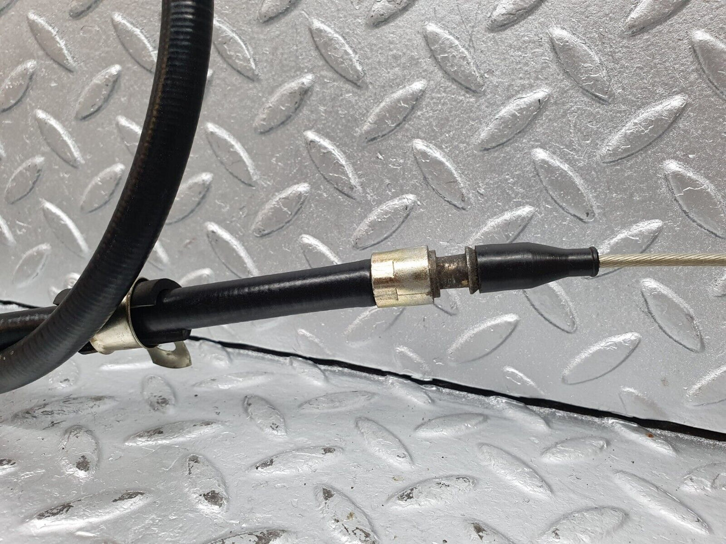 41472 Mercedes-Benz W124 200E Handbrake Cable 1244203685