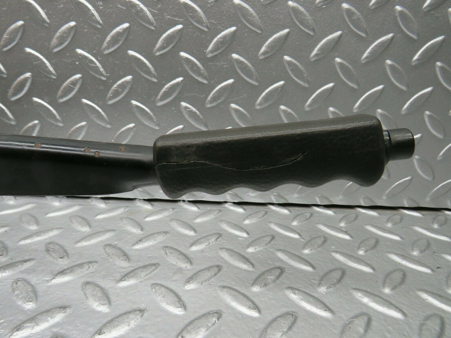 22775 Mercedes-Benz C107 450SLC Coupe Handbrake Lever