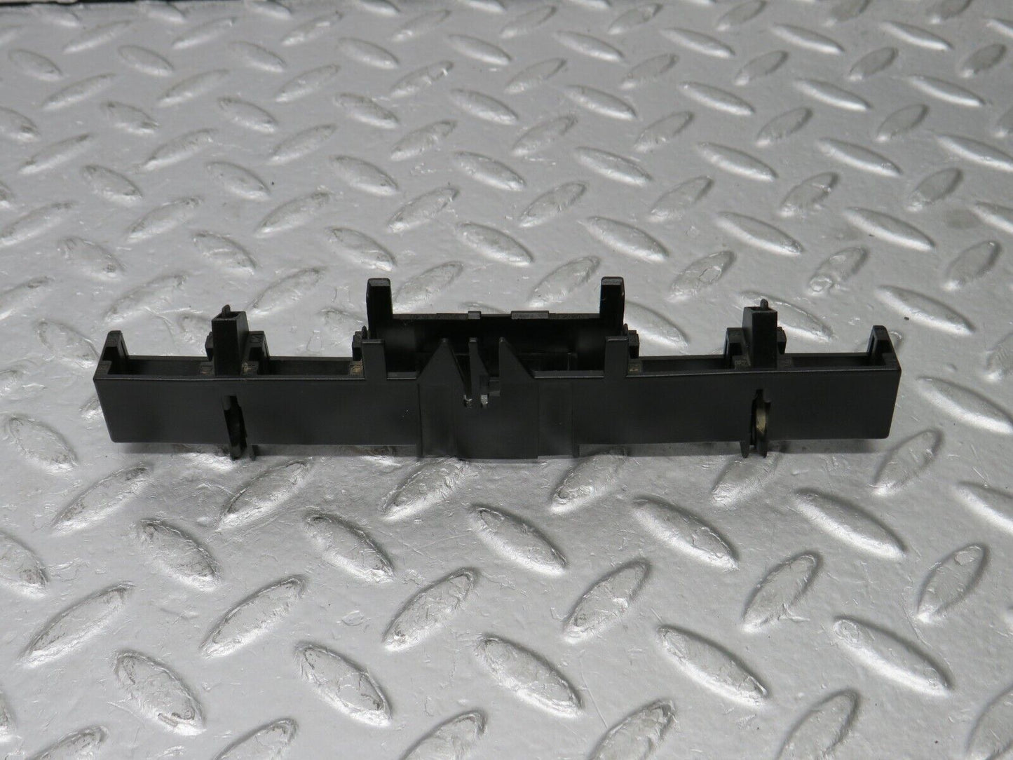 38388 Mercedes-Benz R129 280SL Coupe Connector Holder 1295451340