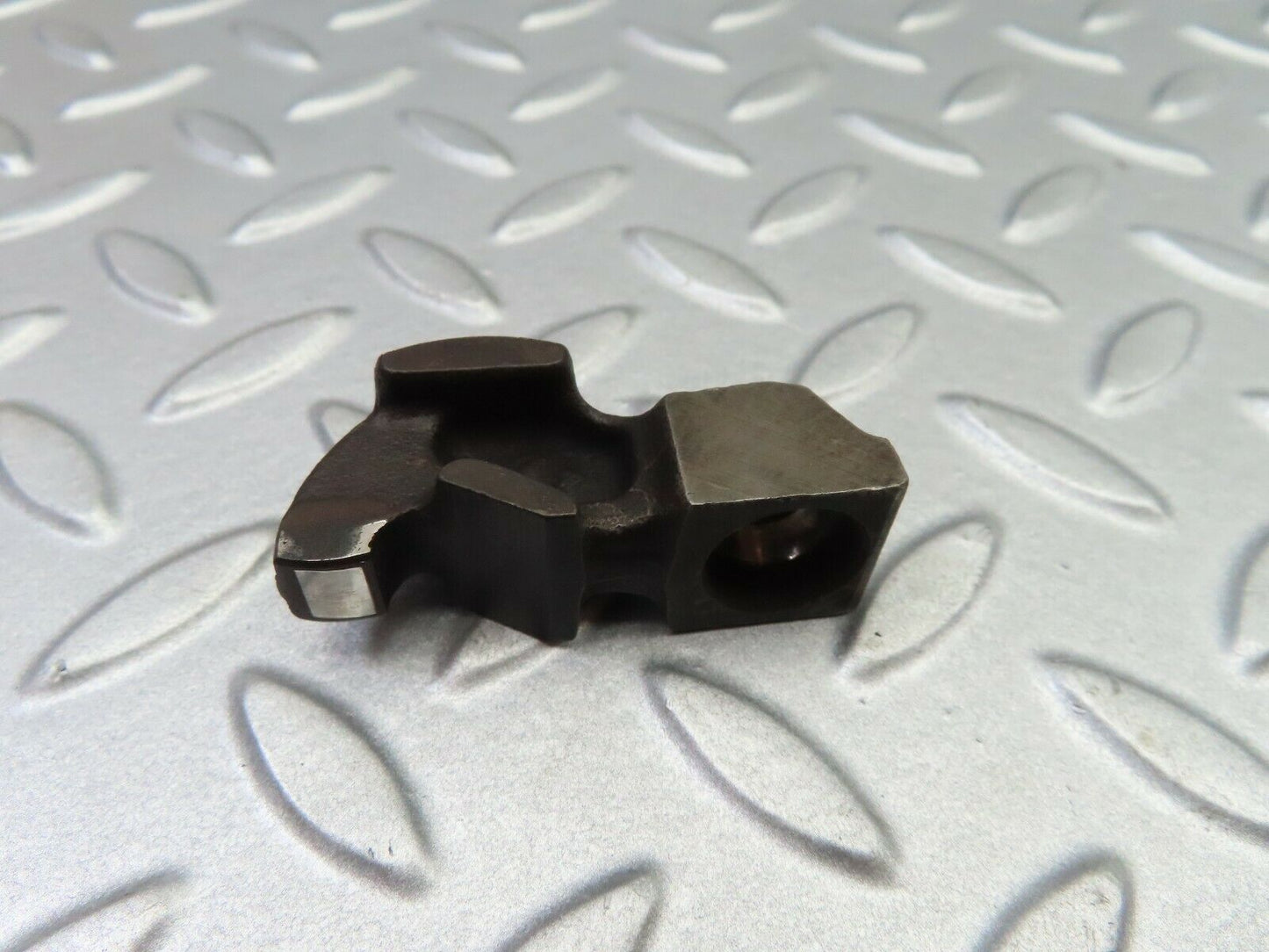 6288 Mercedes-Benz W126 380SE Rocker Arm
