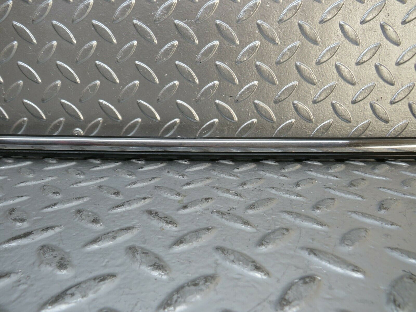 23641 Mercedes-Benz W114 280E Rear Right Fender Wing Centre Moulding Trim