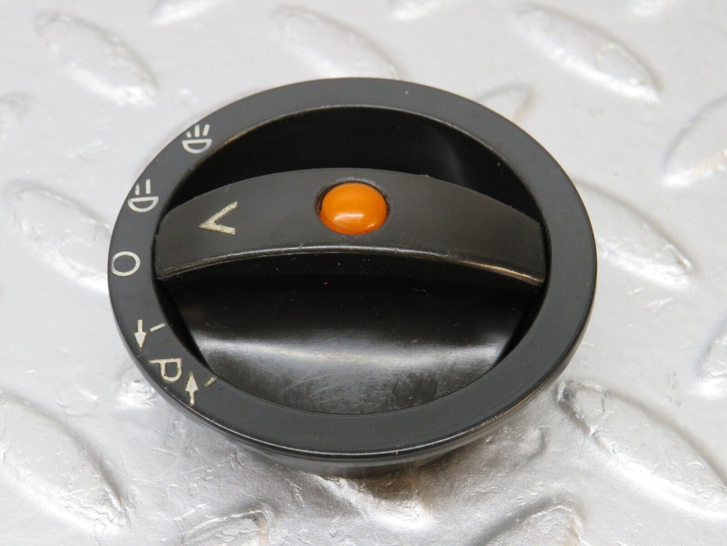 39825 Mercedes-Benz R107 350SL Headlight Switch Knob With Collar