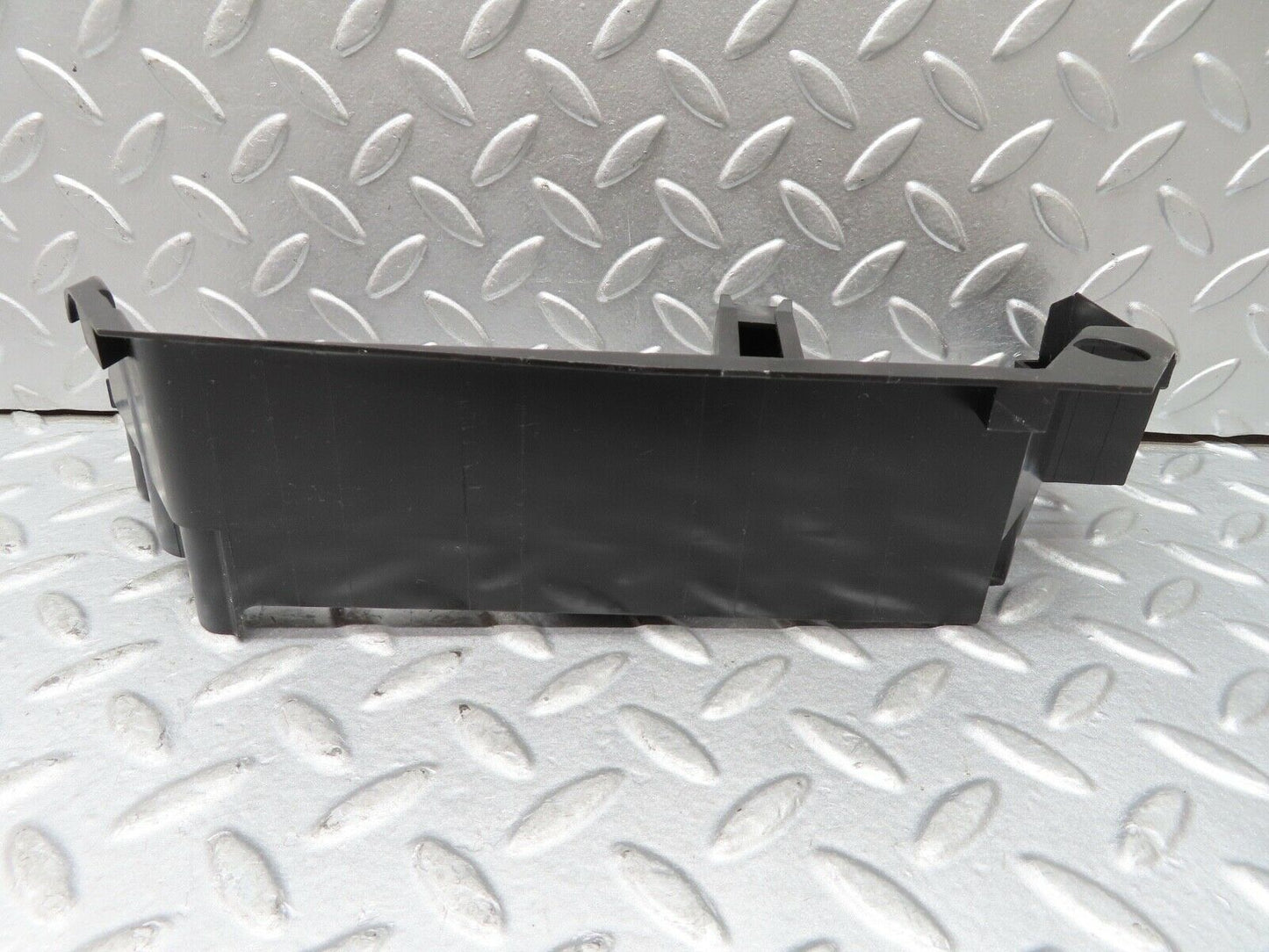 17369 Mercedes-Benz R129 300SL Coupe Ignition Suppressor Housing 1041580485
