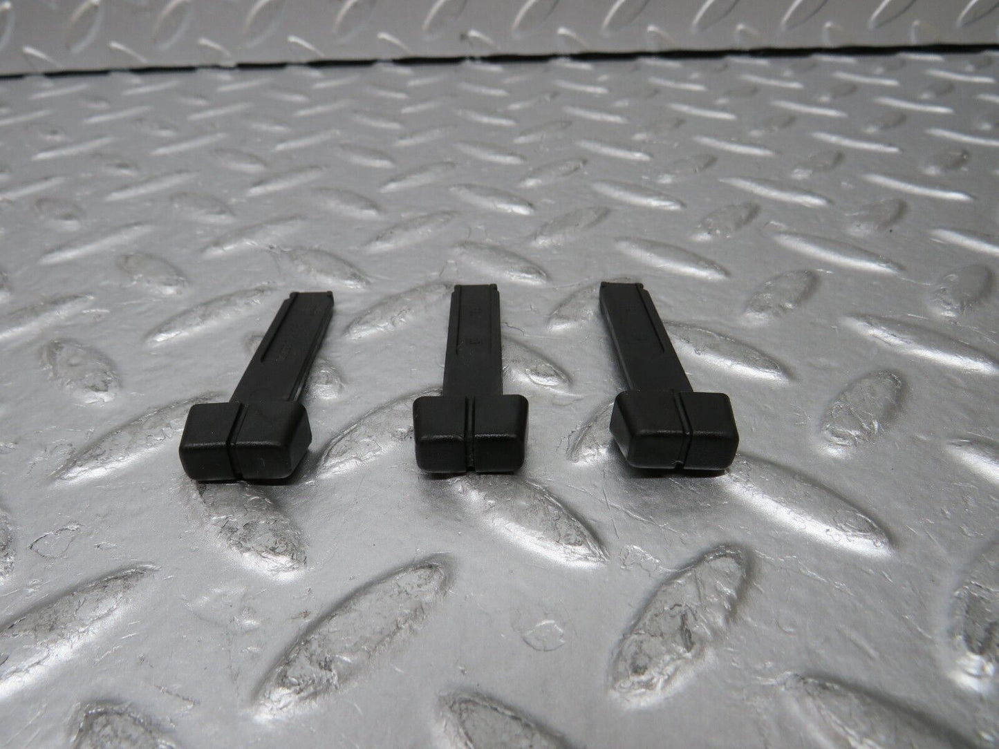 30025 Porsche 924 Heater Control Knob Set 94457235000