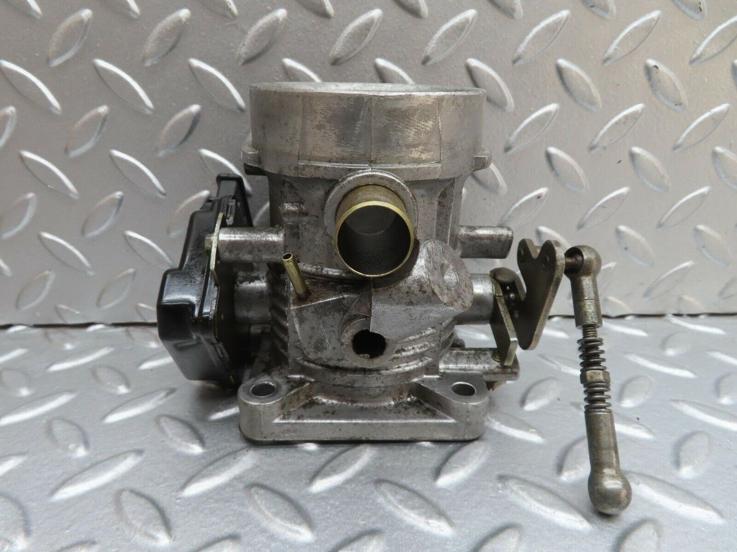 13712 Mercedes-Benz R107 450SL Throttle Body Valve With Position Switch