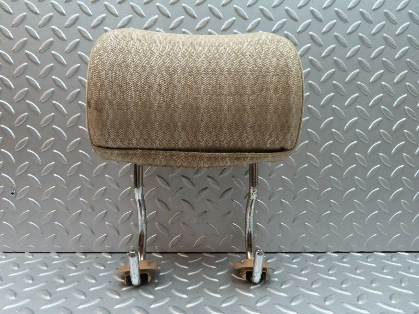 5545 Mercedes-Benz W124 230E Rear Headrest