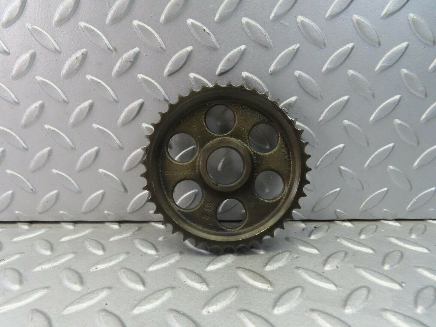 8448 Mercedes-Benz W108 Camshaft Timing Gear 1210520201