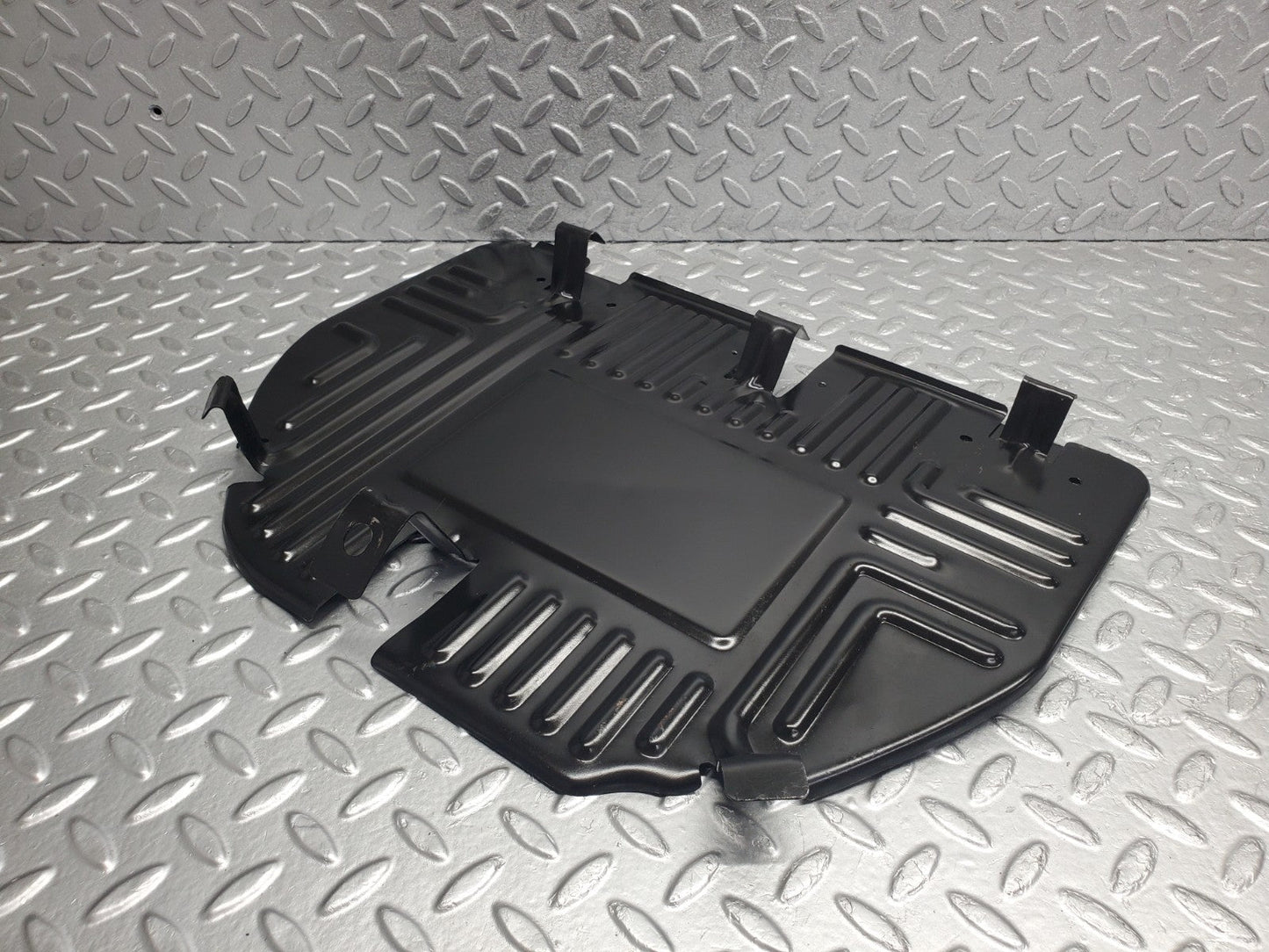 W124 Wagon front right floor relay cover used OEM