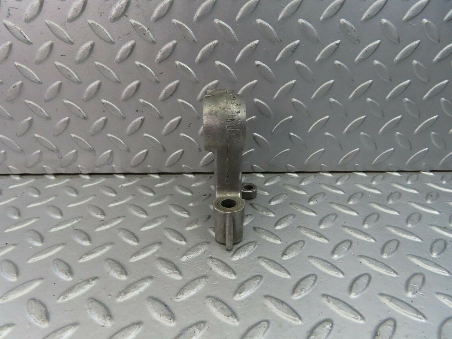 8974 Mercedes-Benz W108 Camshaft Tower Bearing 1800515110