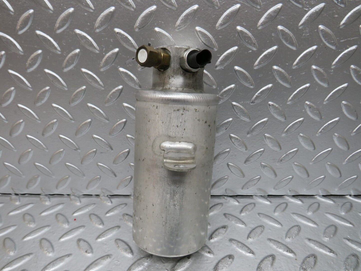 24890 Mercedes-Benz W140 S320 Air Conditioning Air Dryer