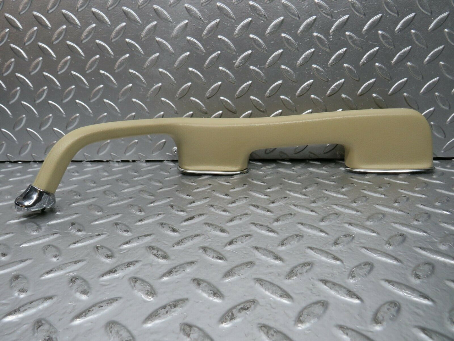 23441 Mercedes-Benz W114 280E Rear Left Interior Door Handle Cream