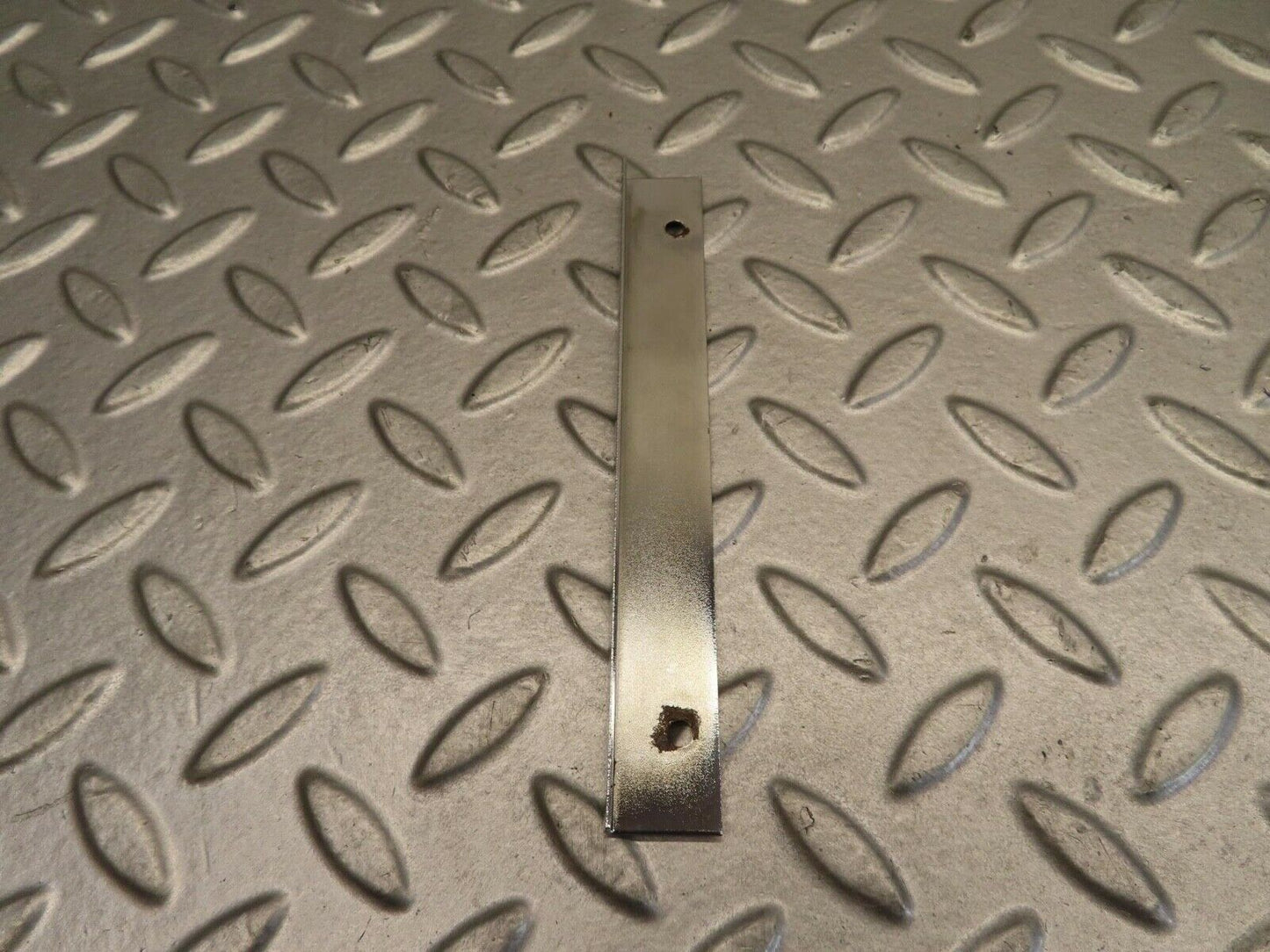11759 Mercedes-Benz R107 450SL Chrome Cover Footwell Right