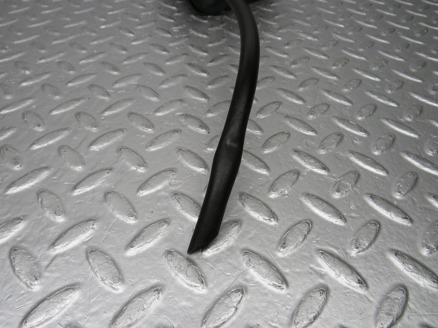 38403 Mercedes-Benz R129 280SL Coupe Roof Folding Lift Cylinder Cover Right 1297700462