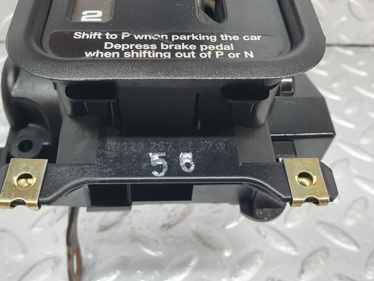 42492 Mercedes-Benz R129 320SL Coupe Automatic Gear Selector 1292670637 1242670206
