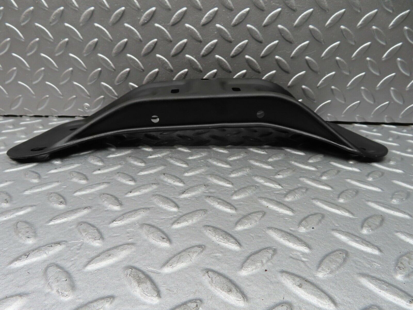 19882 Mercedes-Benz R129 300SL Coupe Gearbox Mount Bracket