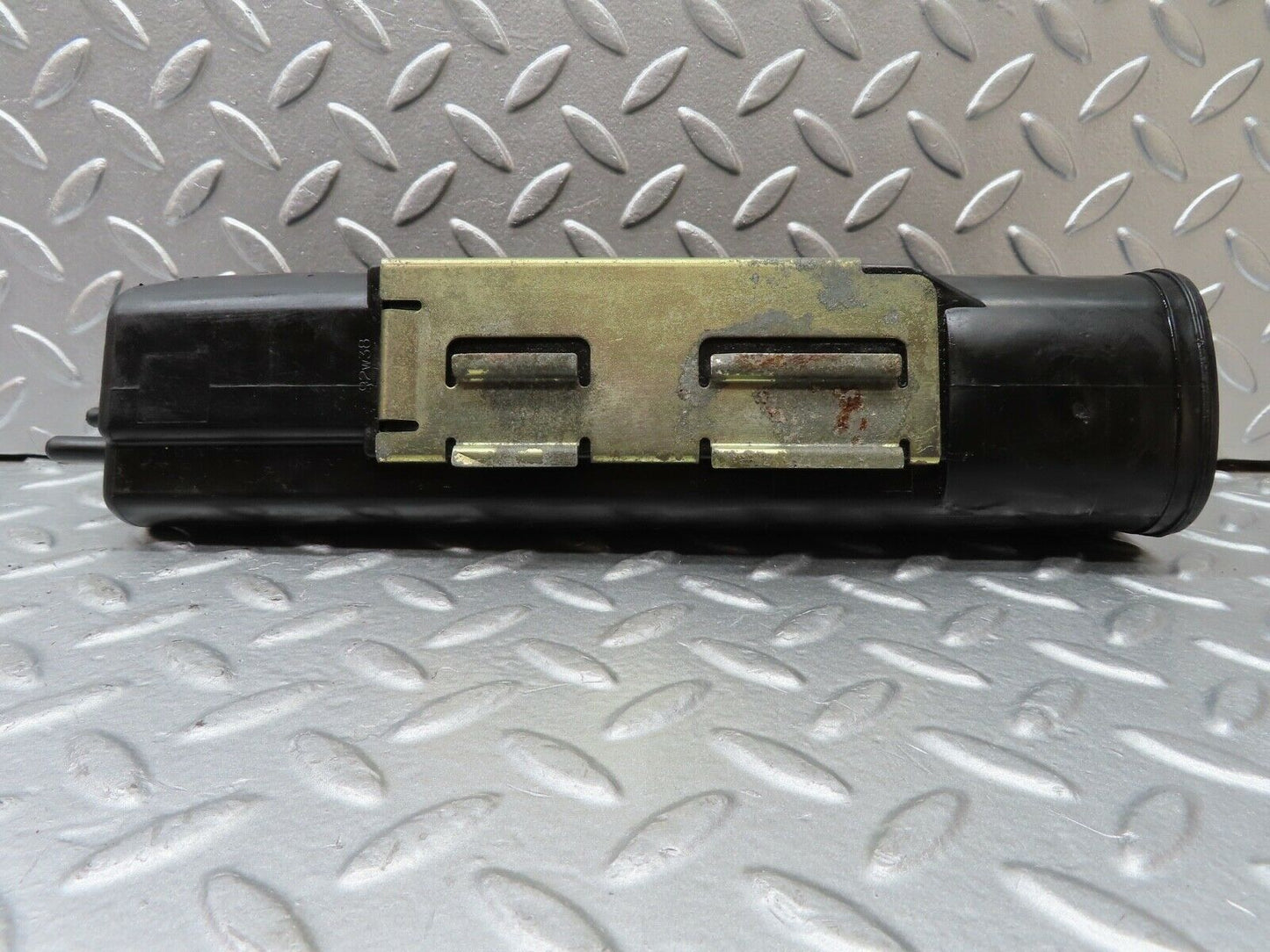 19946 Mercedes-Benz R129 300SL Coupe Fuel Vapor Charcoal Canister 1294700059