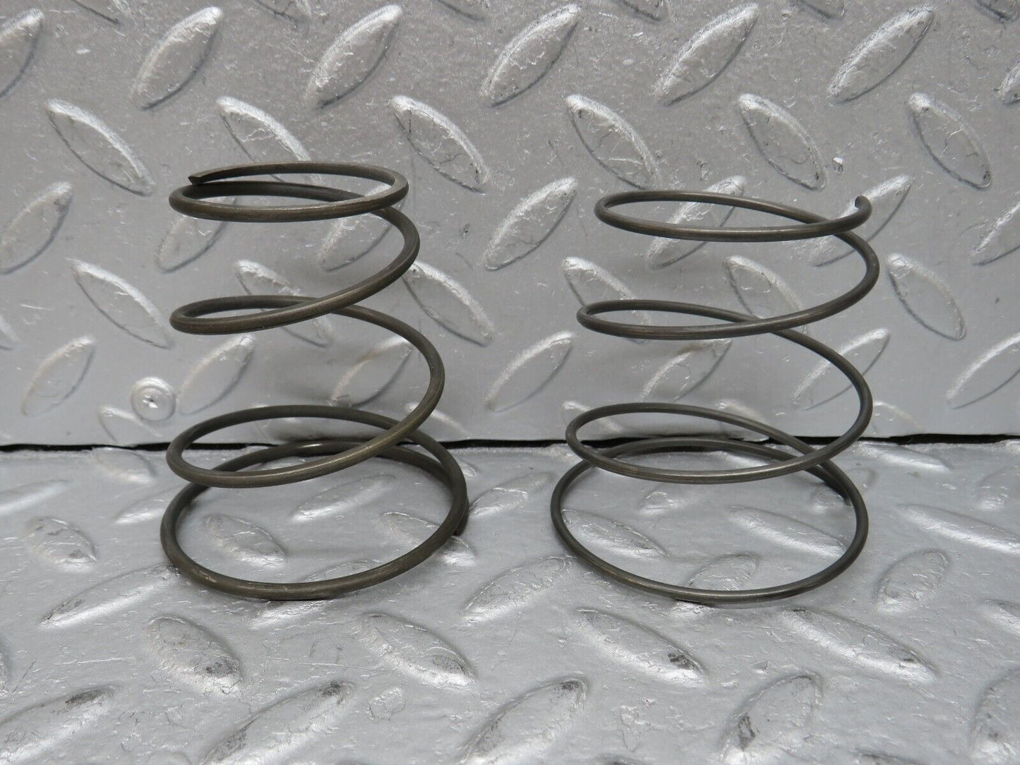 36421 Mercedes-Benz R107 450 Automatic Gearbox Piston Spring Set 722.002