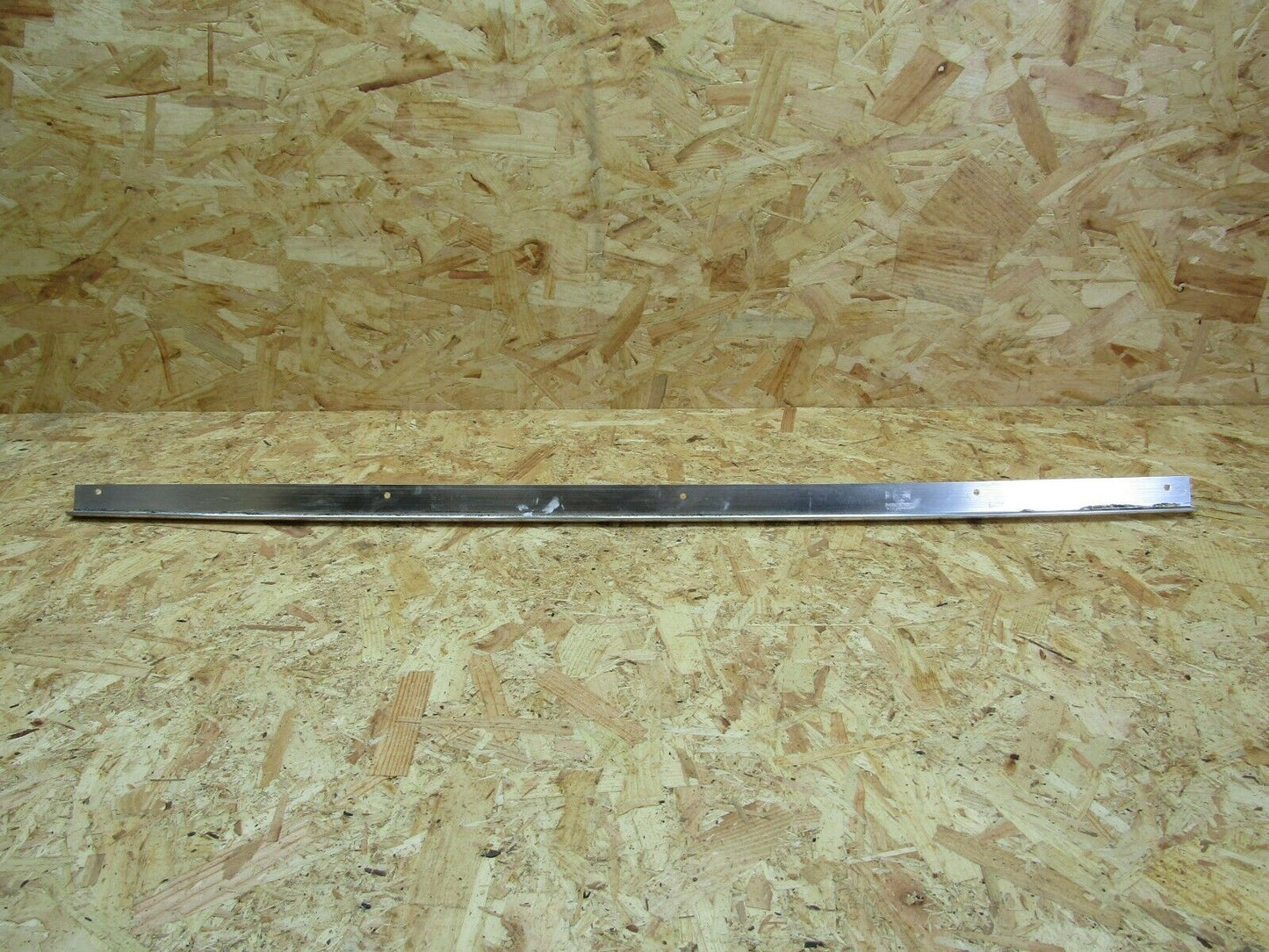 2135 Mercedes-Benz W116 350SE Centre Roof Chrome Trim Right Side
