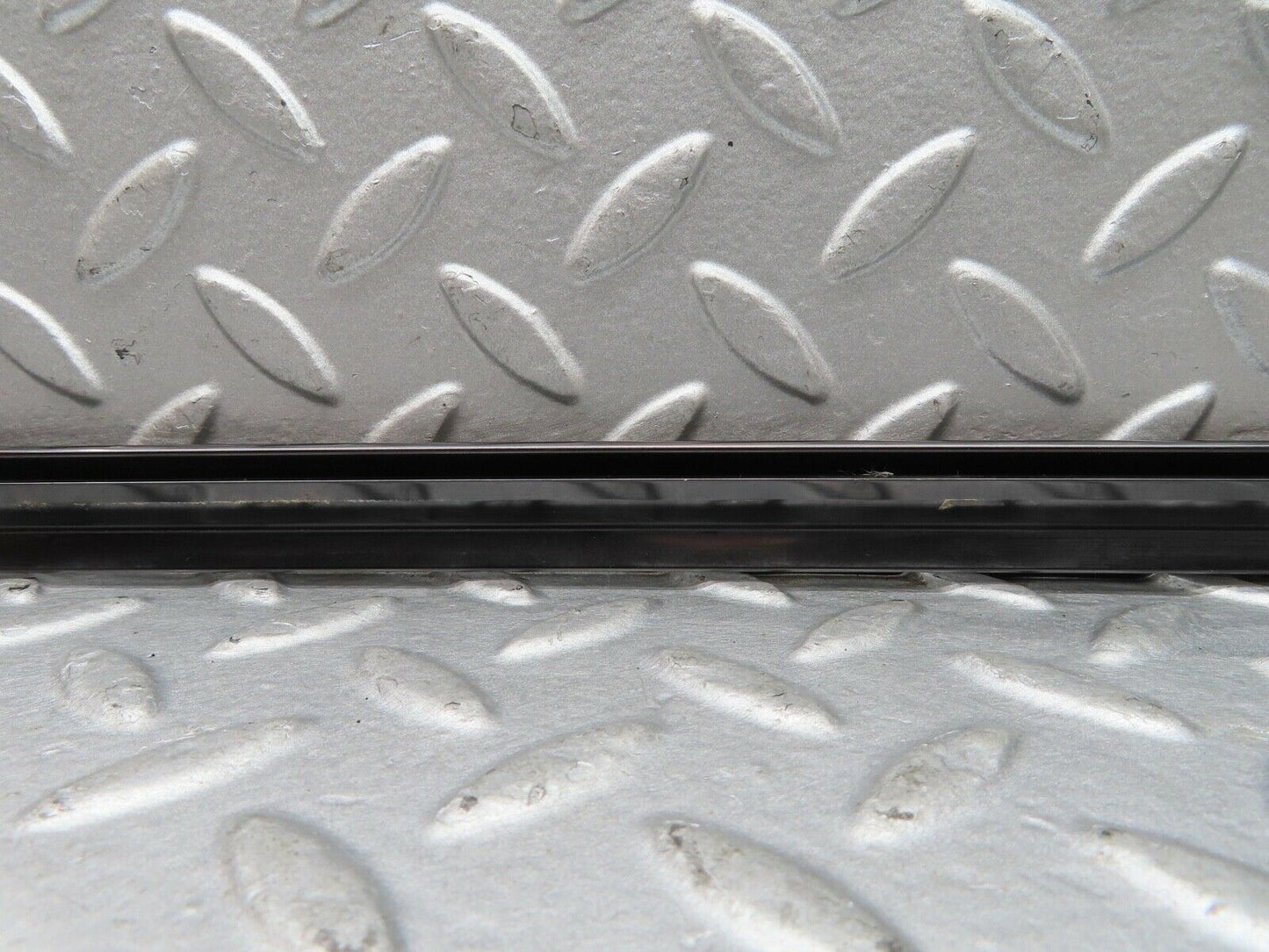 17379 Mercedes-Benz R129 300SL Coupe Left Door Chrome Trim