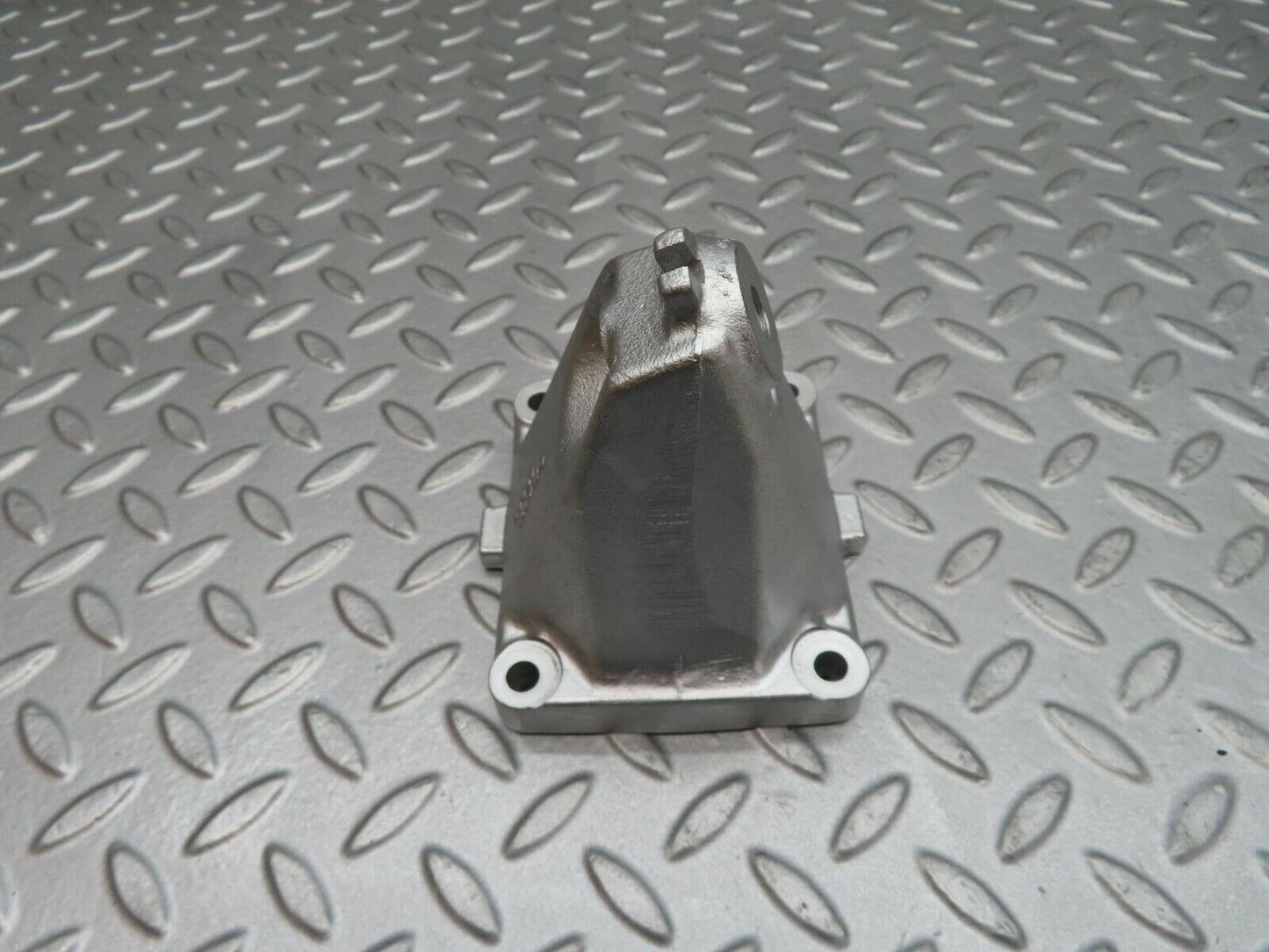 12179 Mercedes-Benz R129 300SL Coupe Engine Mount Bracket Right Side 1042230504