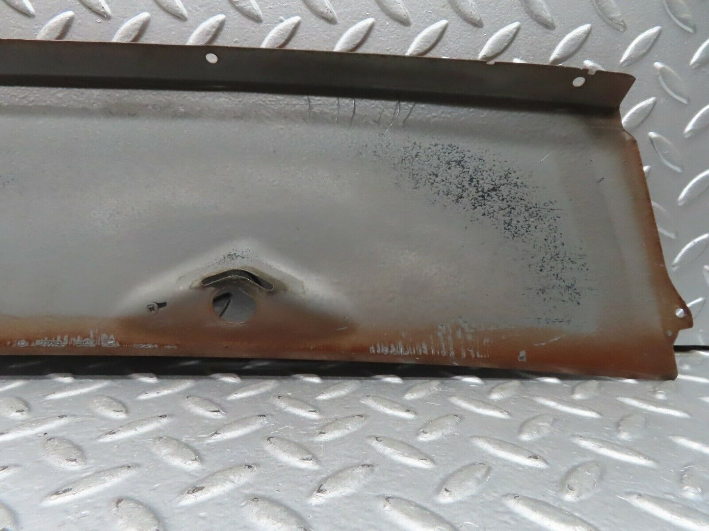21216 Mercedes-Benz W123 230E Wiper Motor Assembly Cover Access Panel
