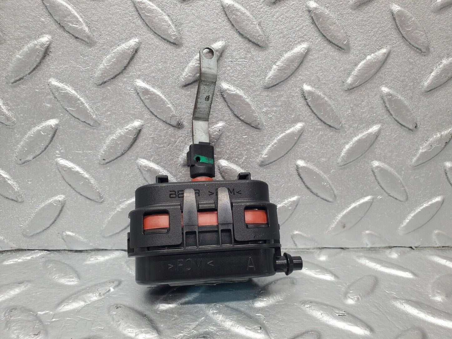 46999 Mercedes-Benz R129 320SL Coupe Heater Box Vacuum Actuator