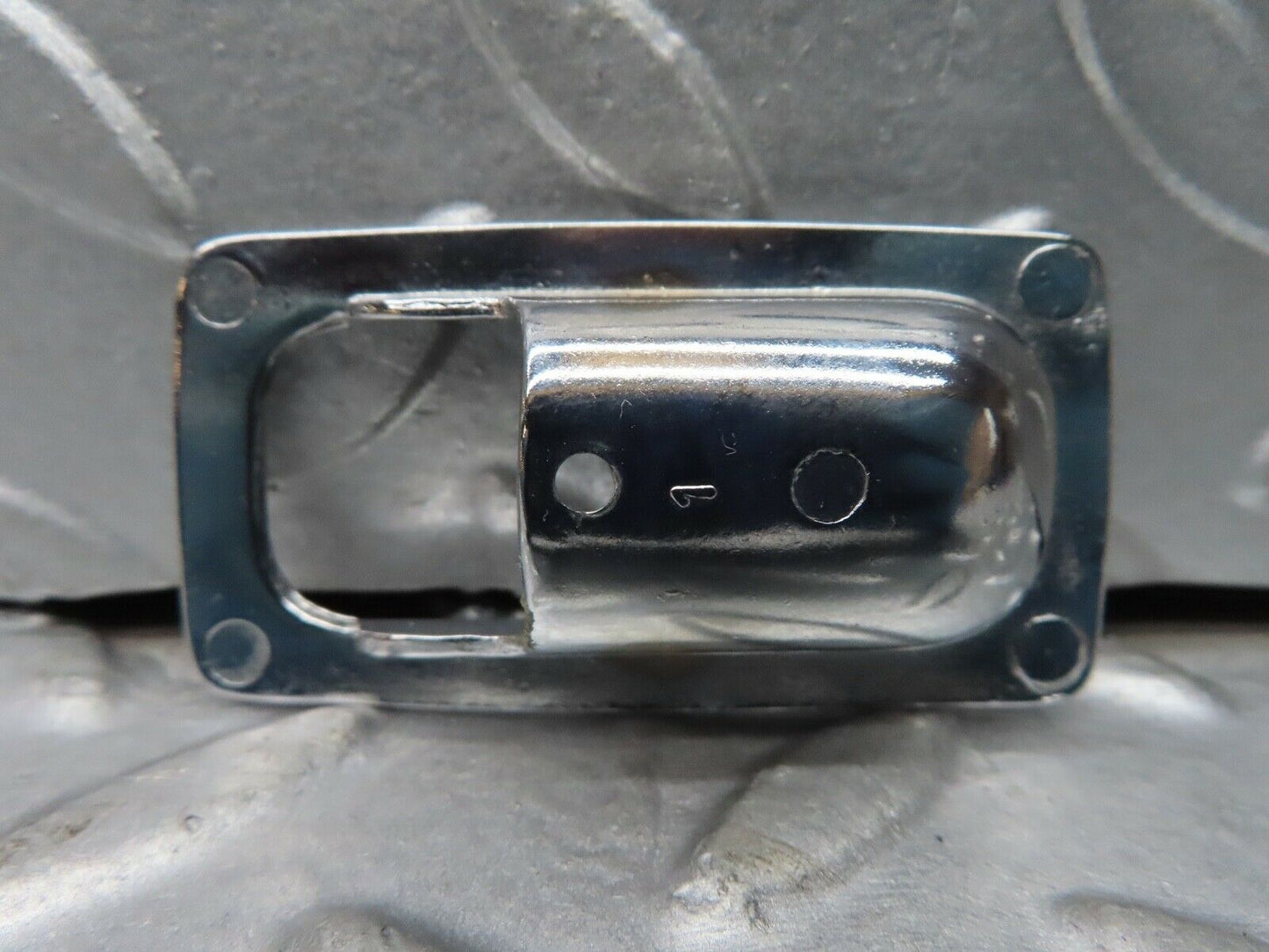 16984 Mercedes-Benz C123 280CE Coupe Door Lock Handle Surround Chrome