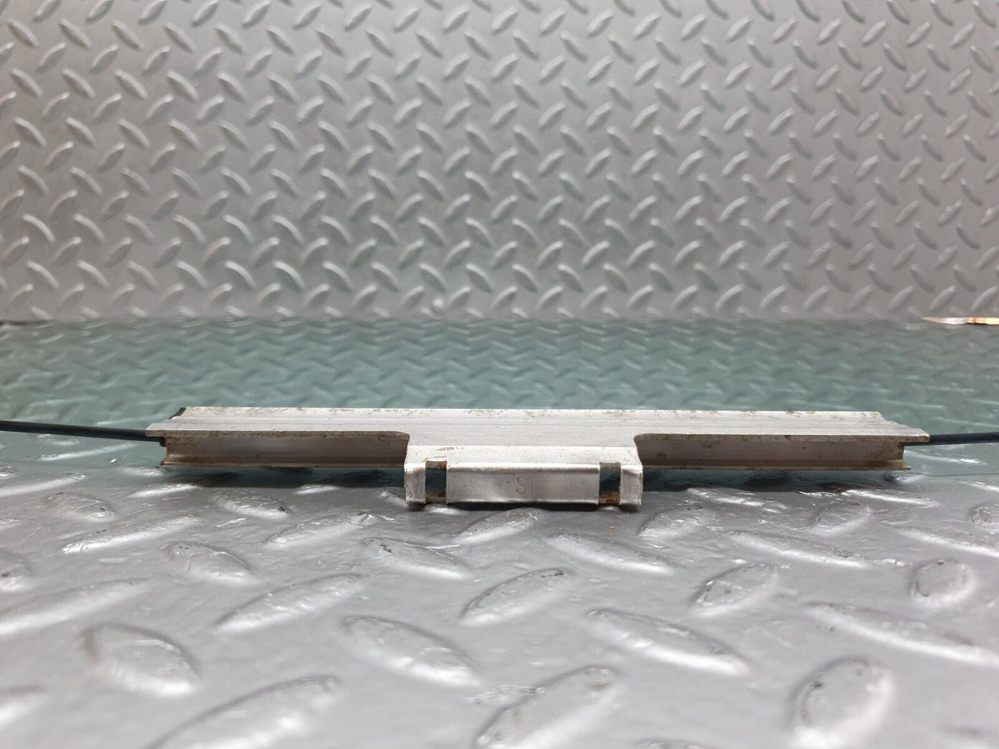 42816 Mercedes-Benz W201 190 2.0L Rear Right Door Window Glass