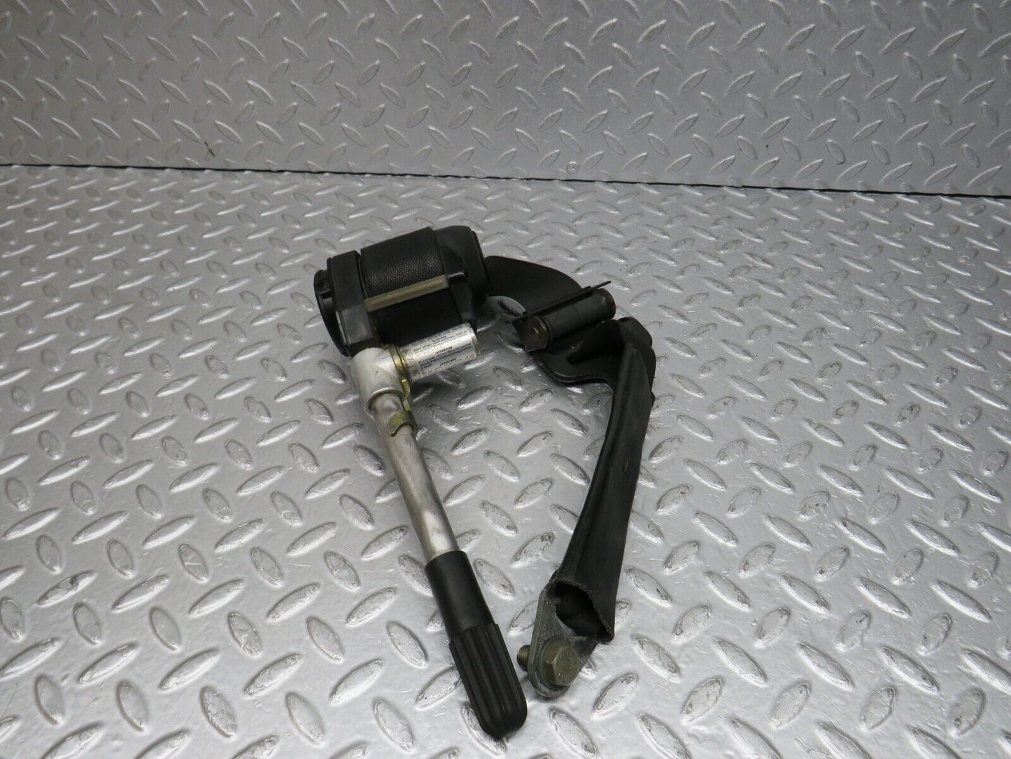 39666 Mercedes-Benz R107 350SL Coupe Front Right Seat Belt No Buckle 1078680314