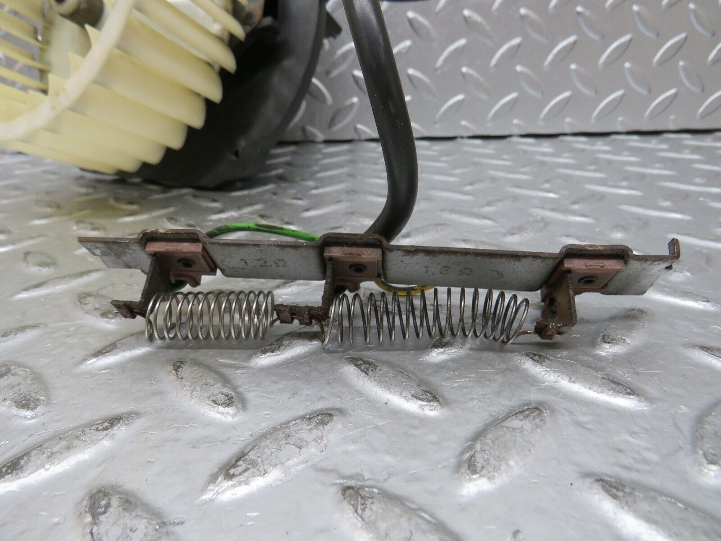 27378 Mercedes-Benz W123 280E Heater Blower Motor