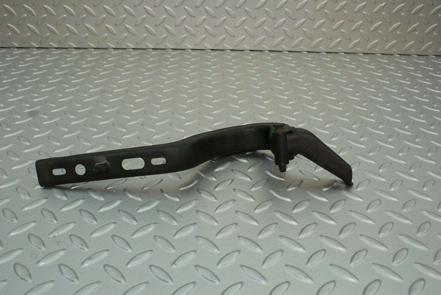 2797 Mercedes-Benz C123 280CE Coupe Trunk Lid Hinge Right Side 1237500287