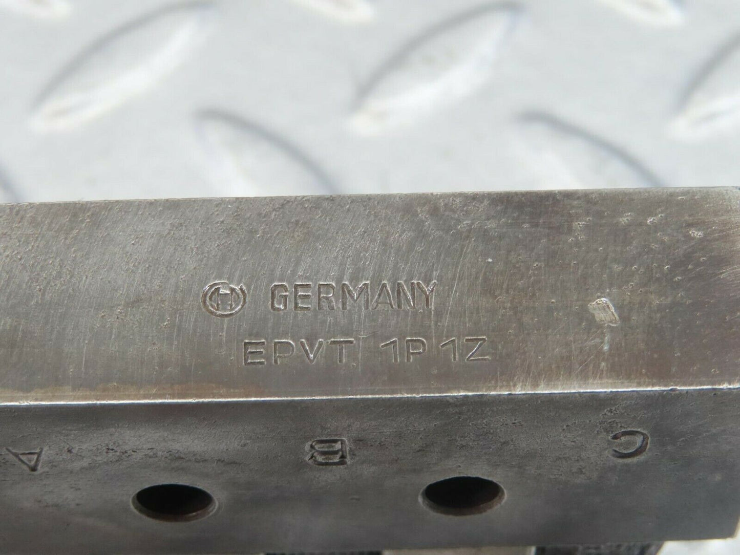 8280 Mercedes-Benz W111 Injection Distributor EPVT1P1Z