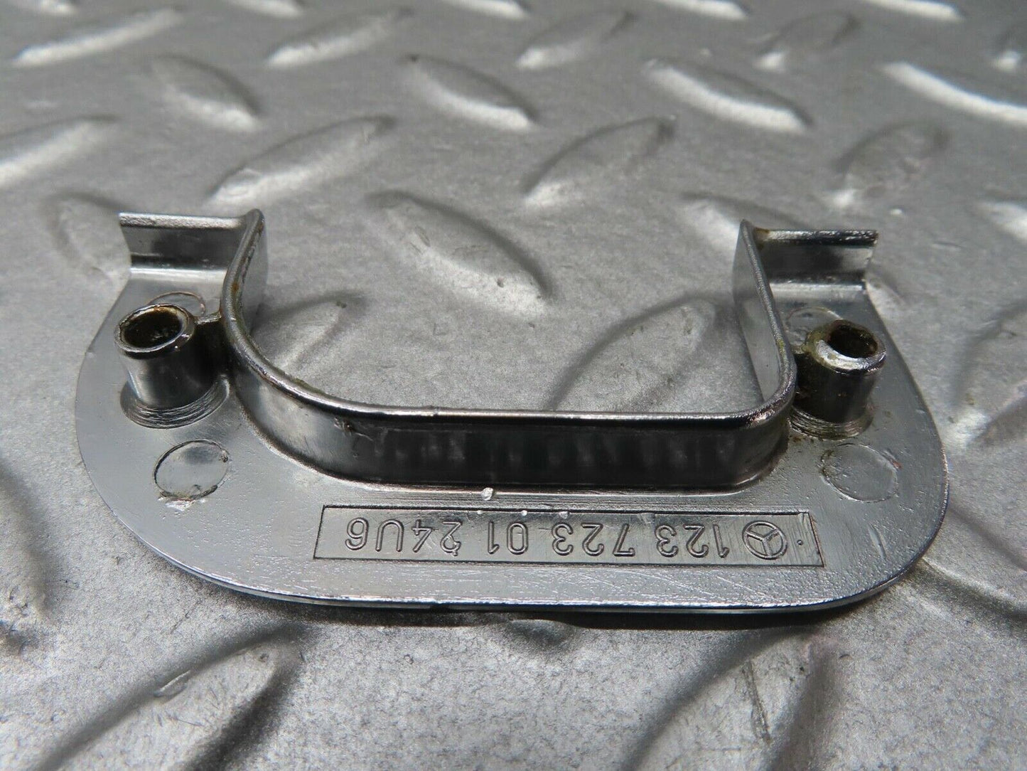 13555 Mercedes-Benz W123 200 Left Interior Chrome Door Latch Trim 1237230124