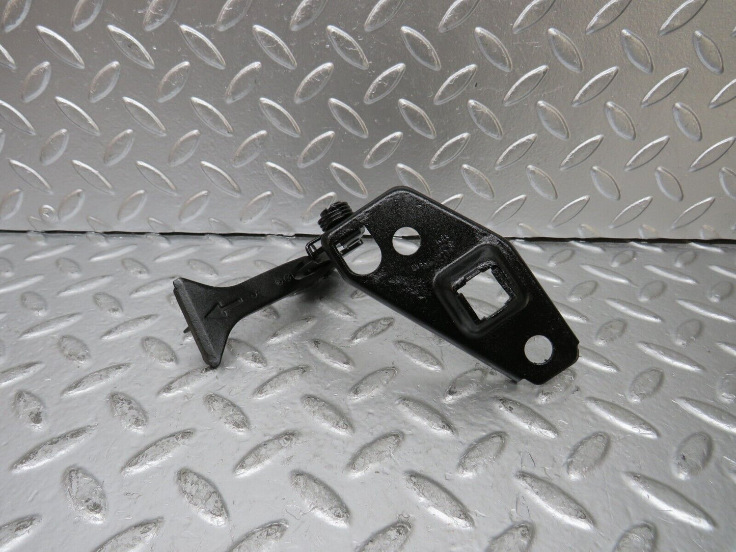 25285 Mercedes-Benz W201 190D Bonnet Safety Latch 2018800560