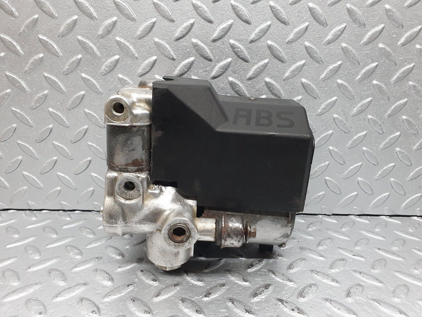 41158 Mercedes-Benz W126 300SE ABS Brake Pump Bosch 0265200043 0332002171 0015426719