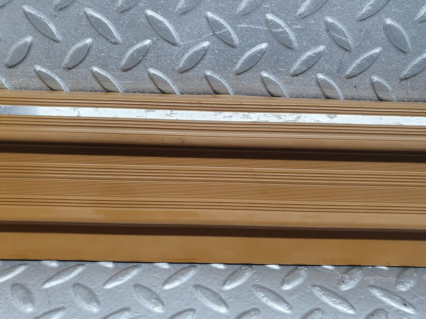 43500 Mercedes-Benz C126 380SEC Coupe Door Sill Left Side