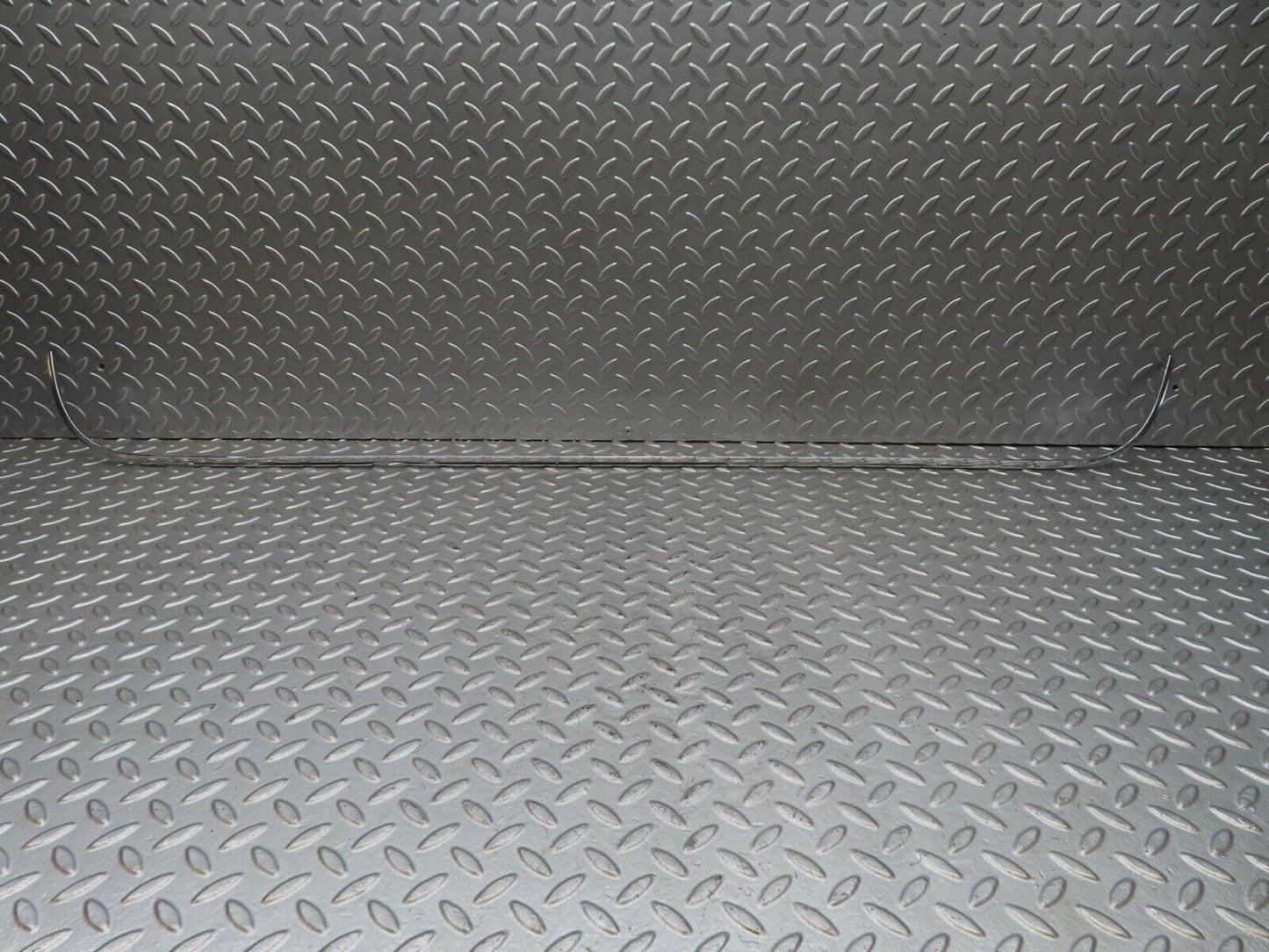 13282 Mercedes-Benz W111 220S Dashboard Chrome Trim