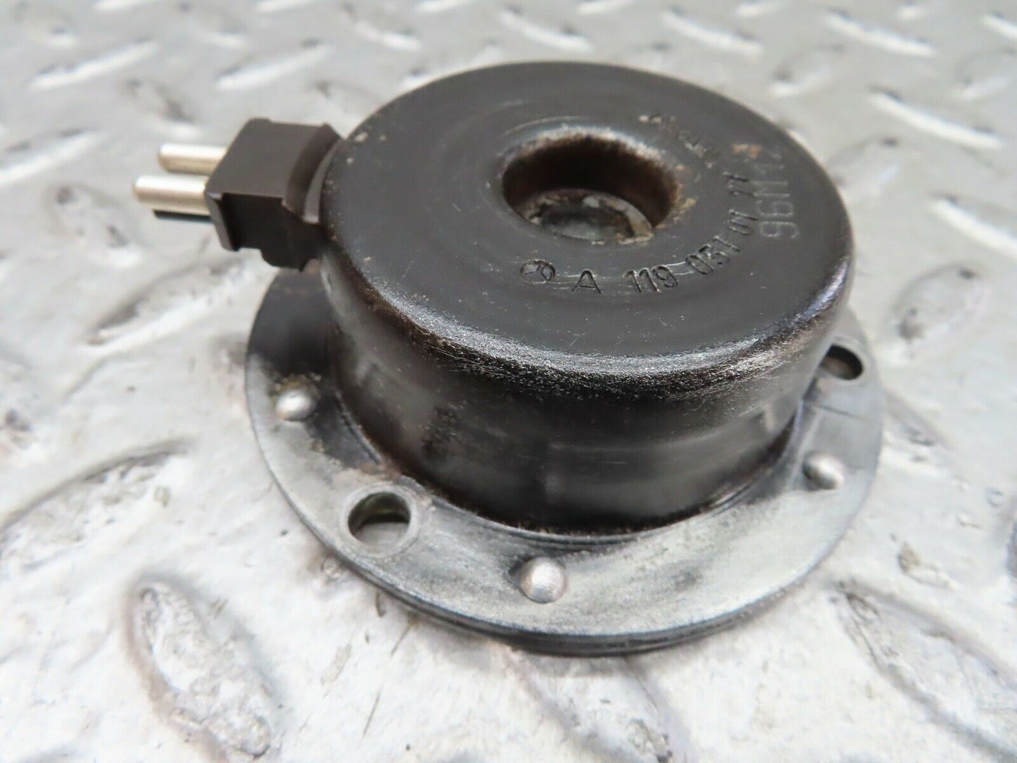 19660 Mercedes-Benz C140 CL420 Coupe Camshaft Sensor 1190510177