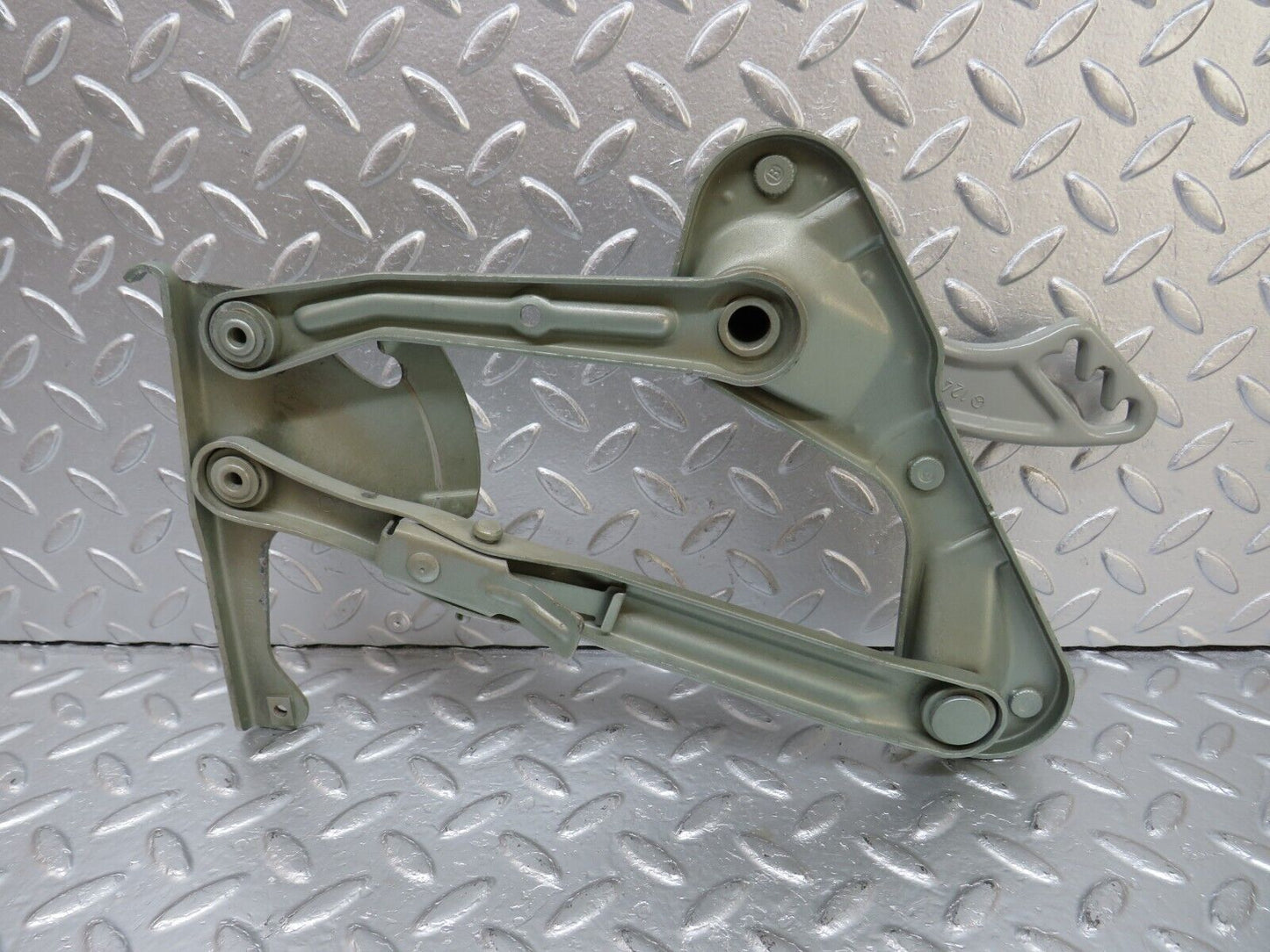 34159 Mercedes-Benz W124 260E Bonnet Hinge Right 1248800228 1248871074