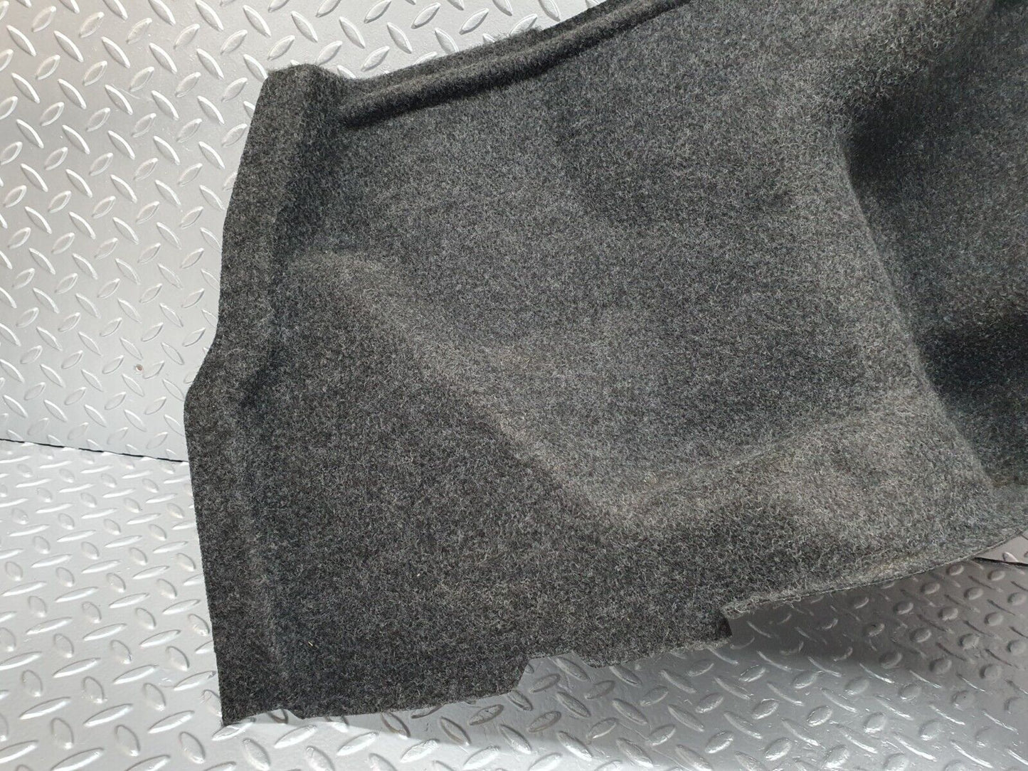 41763 Mercedes-Benz W202 C200 Trunk Boot Panel Cover Right Grey 2026934091
