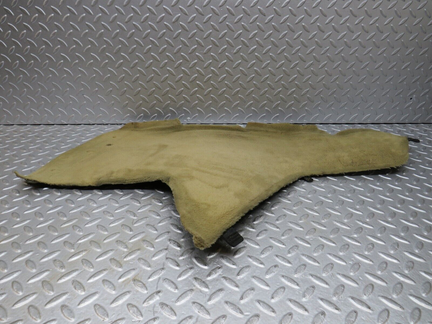 37074 Mercedes-Benz C126 420SEC Coupe Centre Console Carpet Right 1266831225