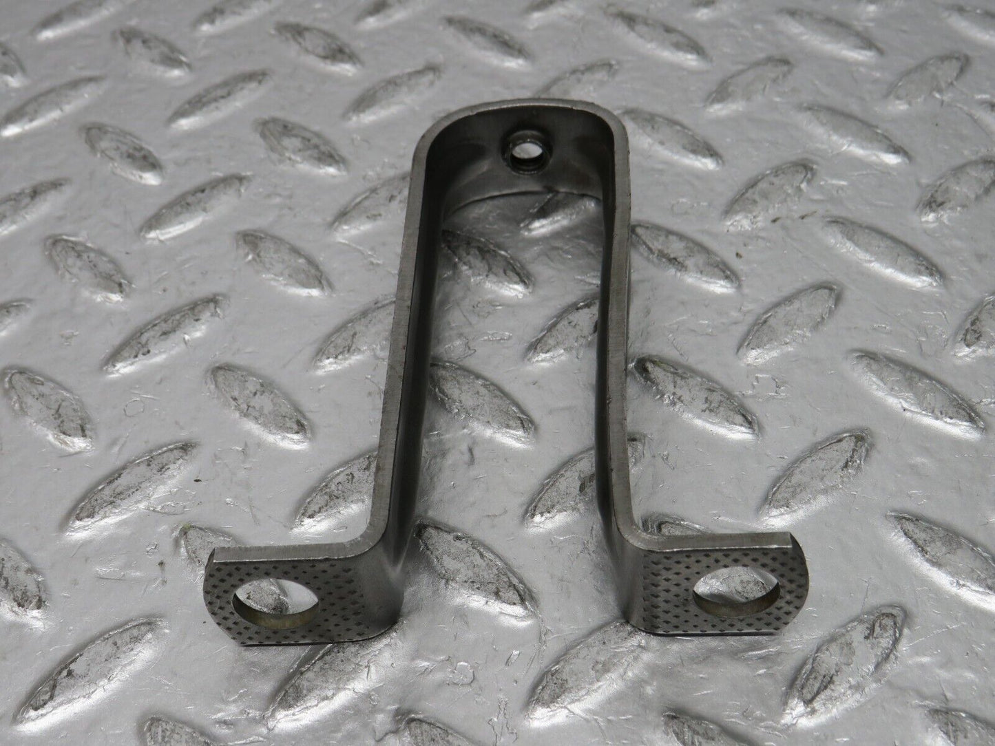 0281 Mercedes-Benz W120 Ponton Valve Cover Support