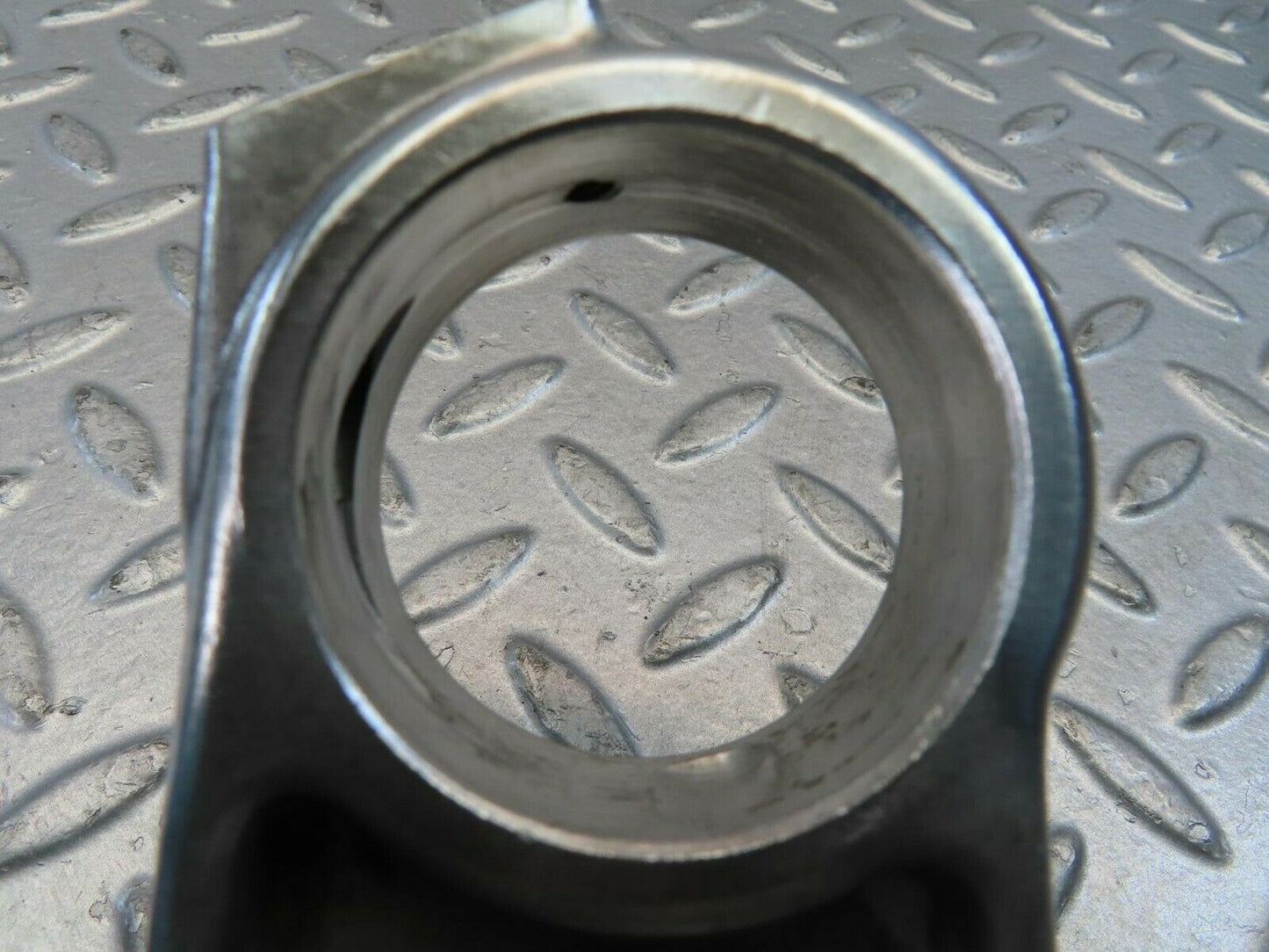 10963 Mercedes-Benz W115 220D Engine Camshaft Tower Bearing 6210511216
