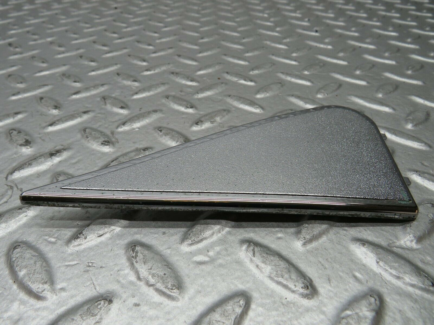 22085 Mercedes-Benz S123 280TE Wagon Mirror Triangle Cover Left 1237250311