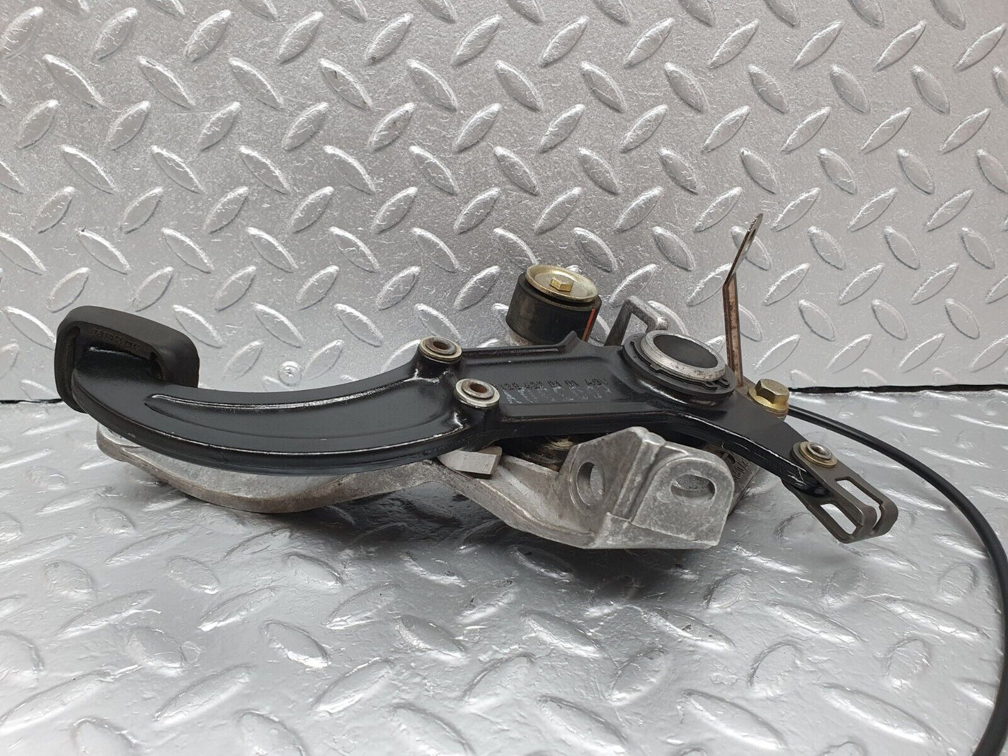 42203 Mercedes-Benz R129 320SL Coupe Parking Brake Pedal 1294270336 1294270101