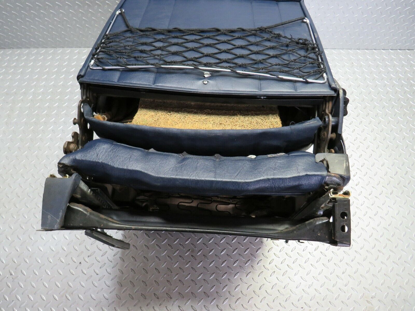 23041 Mercedes-Benz C123 230CE Coupe Front Right Seat Blue Half Leather