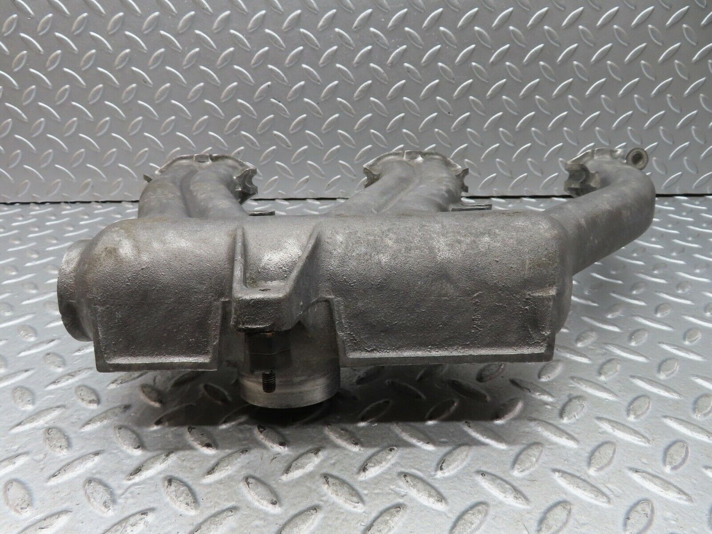 19177 Mercedes-Benz W123 300D Air Intake Manifold 6171410301